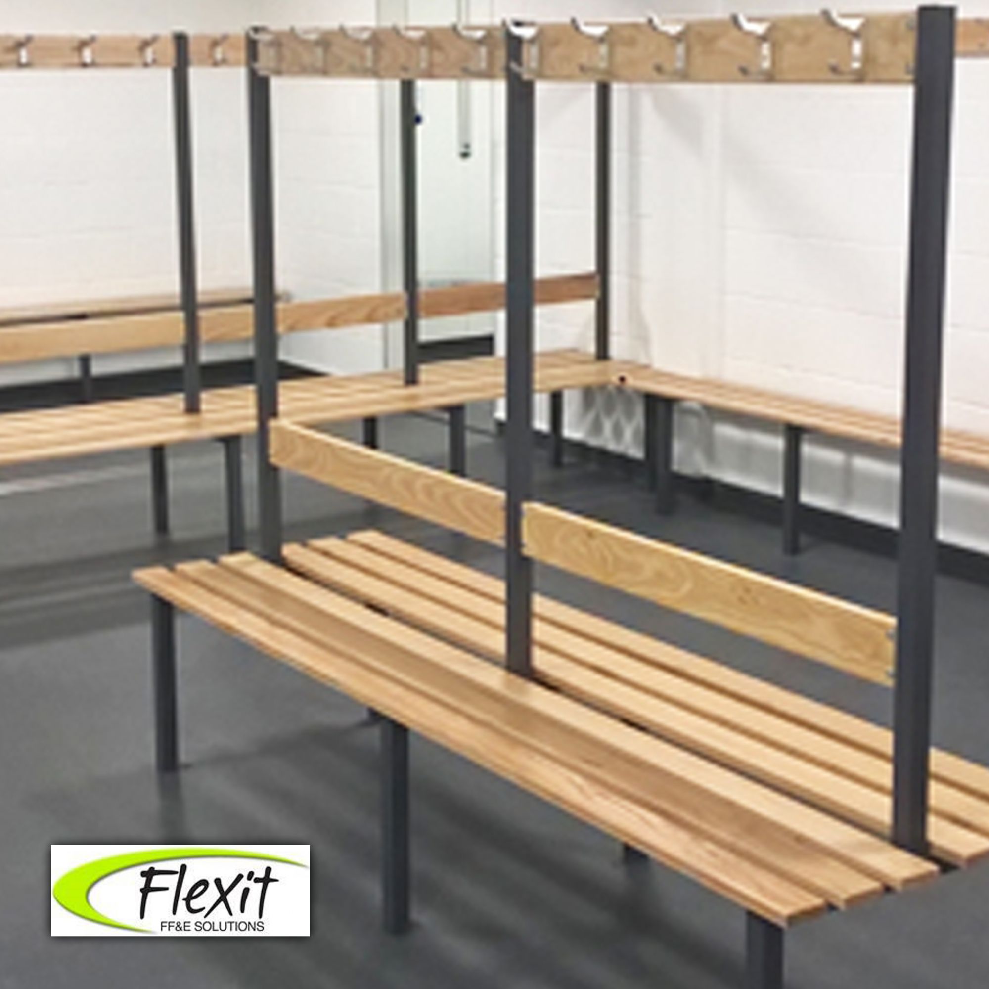 EXETER SCHOOL - CHANGING ROOM BENCHING