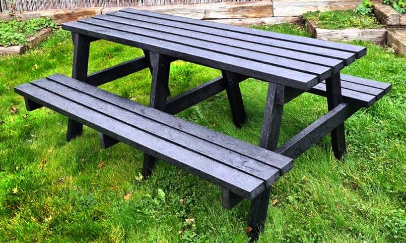 RECYCLED BLACK PICNIC BENCHES
